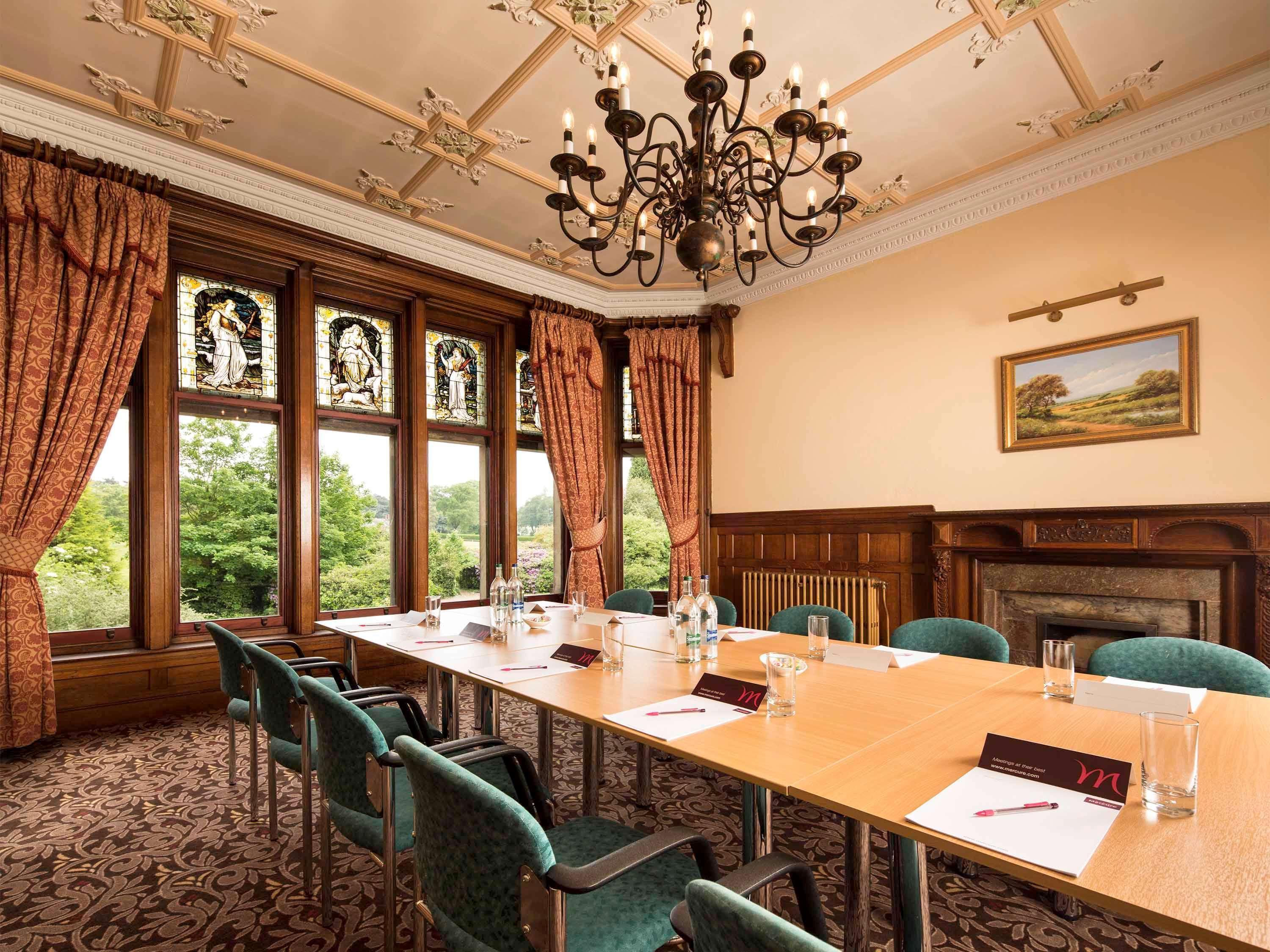 Mercure Burton Upon Trent, Newton Park Exteriér fotografie