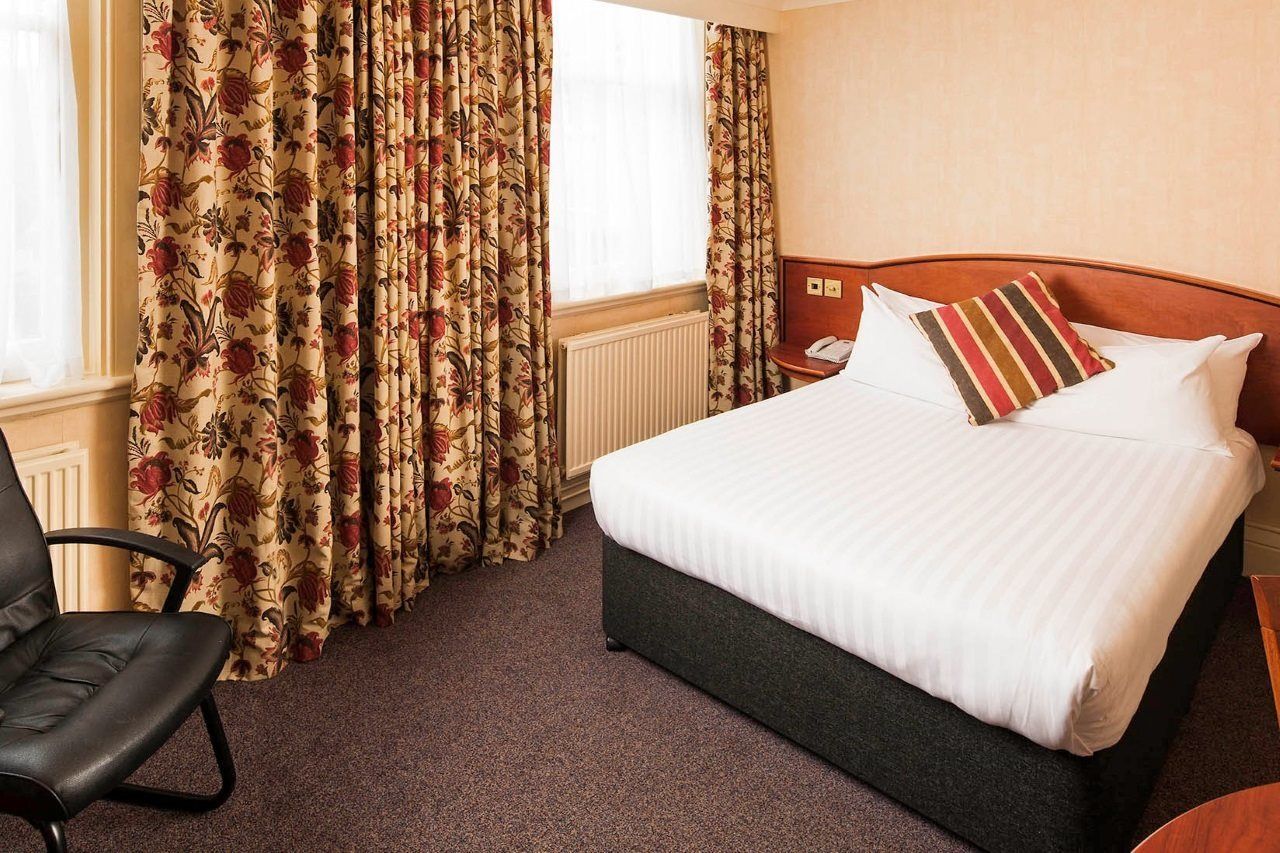 Mercure Burton Upon Trent, Newton Park Exteriér fotografie