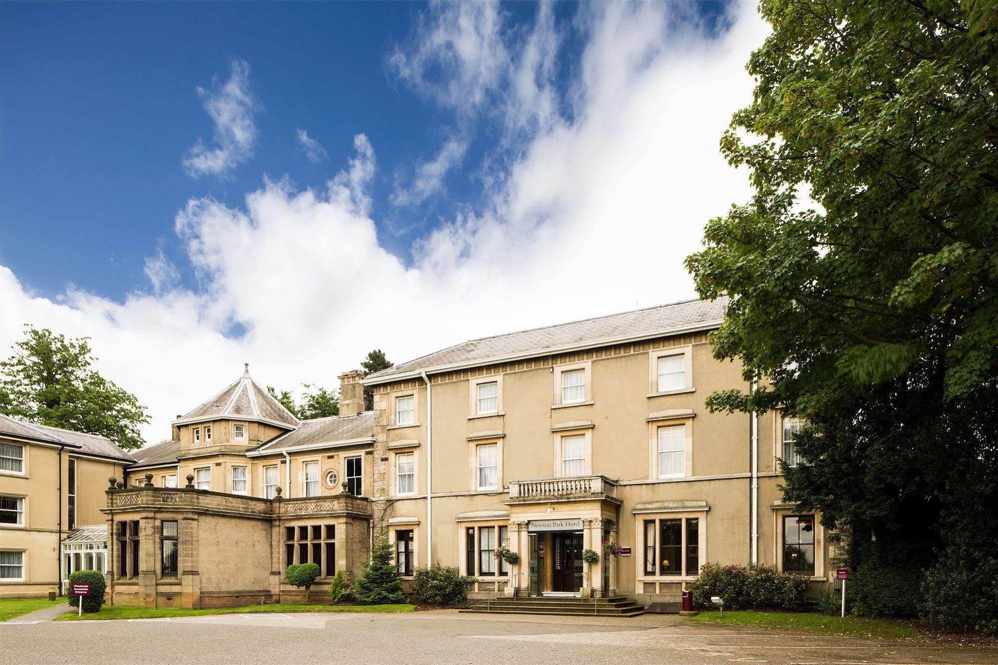 Mercure Burton Upon Trent, Newton Park Exteriér fotografie